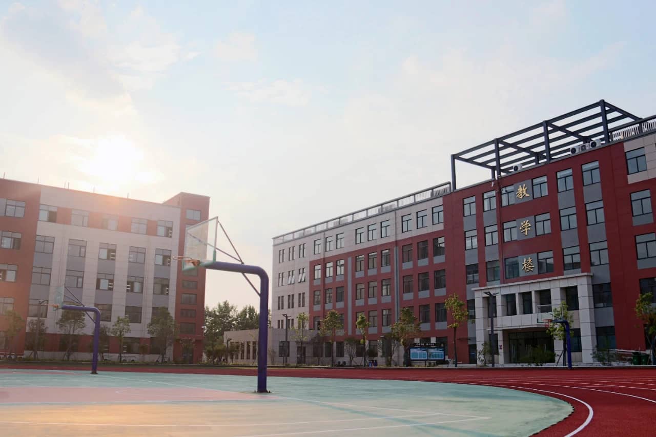 假期要来临，安全最重要——郑州新奇中学高中部致家长的一封信